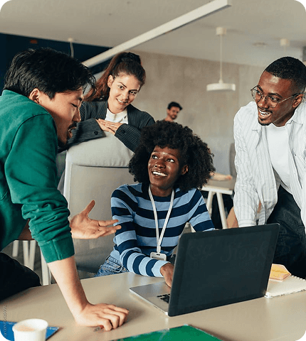 Commerce teams collaborating with KartmaX technology